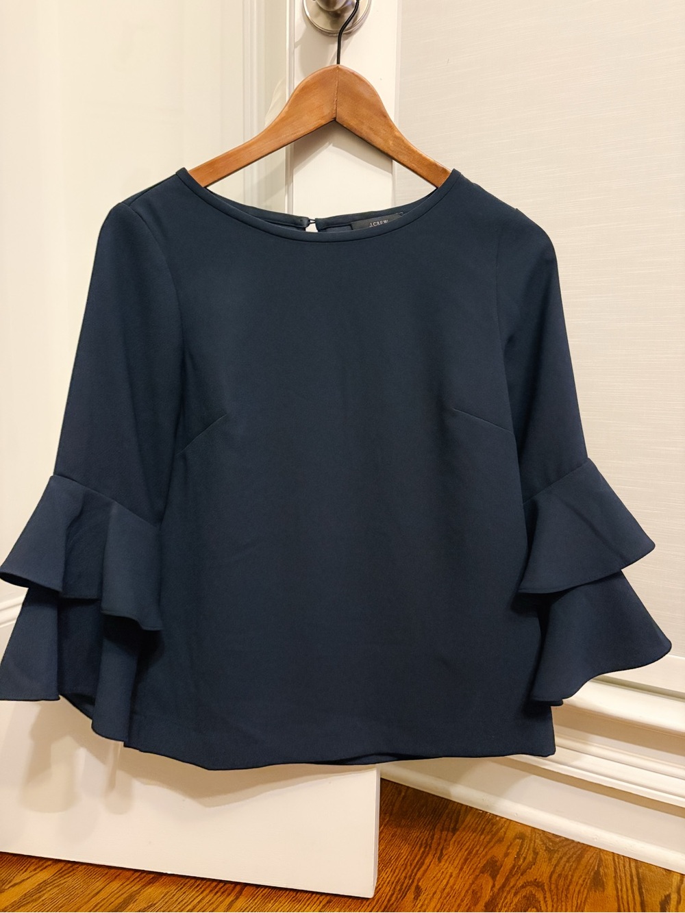 J.Crew Lana 3/4 sleeve top Navy Ruffle-Sleeve Women’s Top size 00